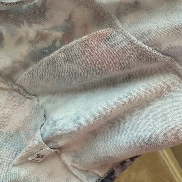 Short Sleeve Tie-Dye Zip-Up Hoodie Size 18/20 Lightweight Summer Fashion Casual - Picture 8 of 8